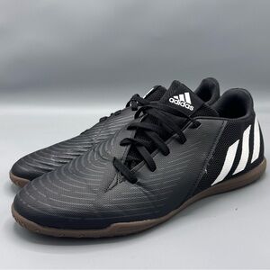 Adidas predator men’s size 9.5